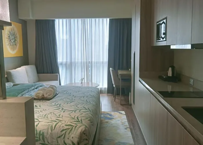 Hotel Cleo At Novotel Residences Near Makati