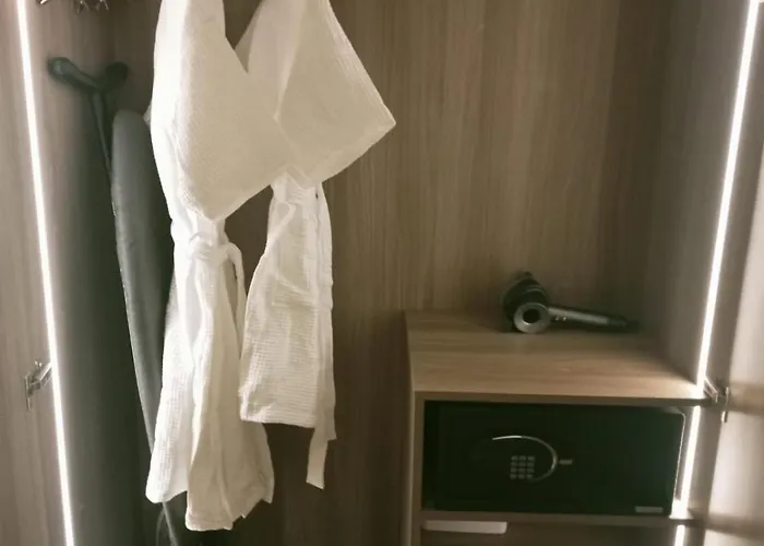 Cleo At Novotel Residences Near Makati 5* Manila