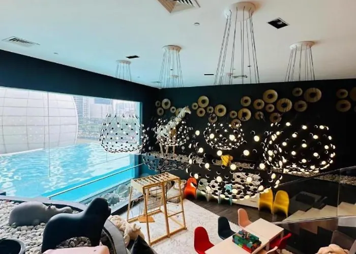 Cleo At Novotel Residences Near Makati Hotel