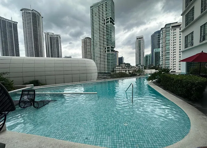 Hotel Cleo At Novotel Residences Near Makati 5*