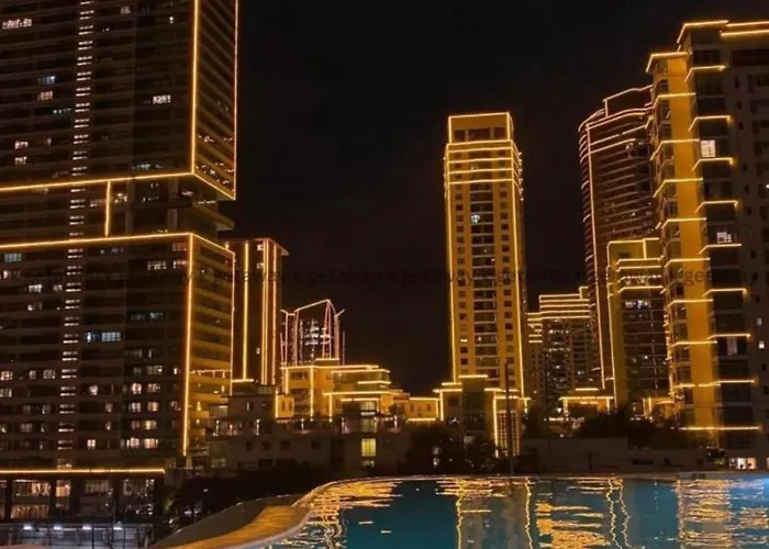 Hotel Cleo At Novotel Residences Near Makati 5*